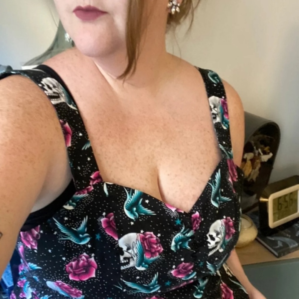 Retro Hot Topic rockabilly / pinup dress